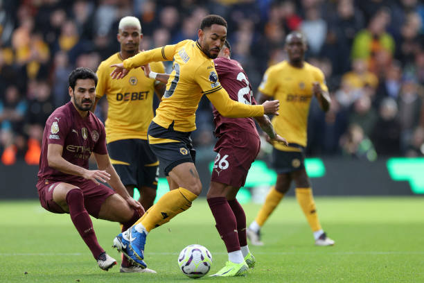 独行侠客场惊险取胜公牛！丁威迪准三双引领连胜狂潮，稳固西部第九席位！.